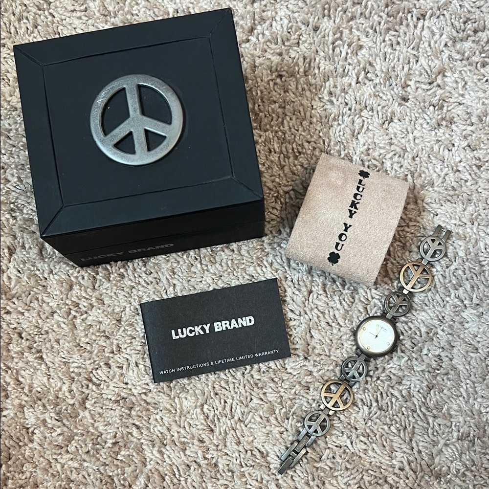 Lucky Brand Black and Silver Watch